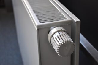 Κρύος χειμώνας και κόστος θέρμανσης σε γερμανικό σπίτι