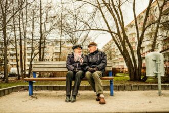 Ζευγάρι συνταξιούχων στη Γερμανία και αλλαγή ορίων συνταξιοδότησης