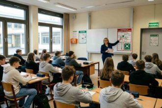 Μαθητές στη Γερμανία εκπαιδεύονται σε θέματα πολιτικής προστασίας