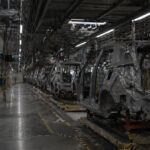 Κενή γραμμή συναρμολόγησης αυτοκινήτων σε βιομηχανική μονάδα της Γερμανίας